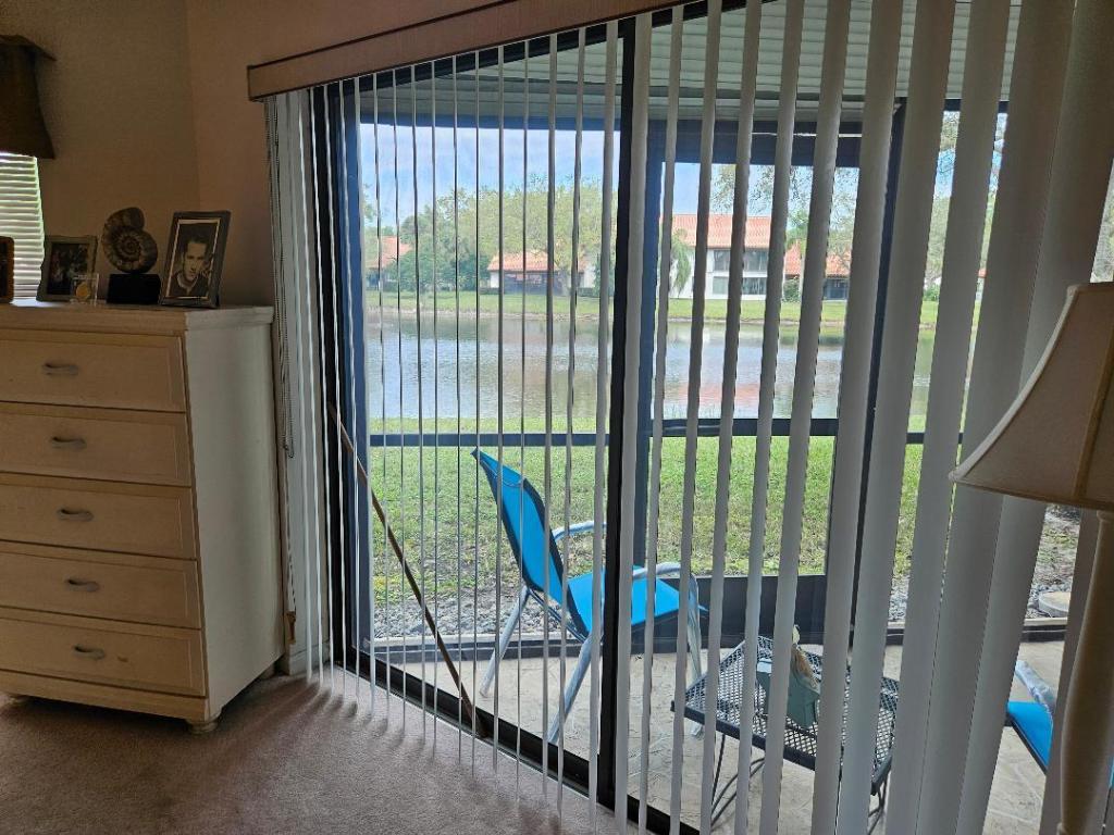 MONTEGO COVE CONDO - Residential