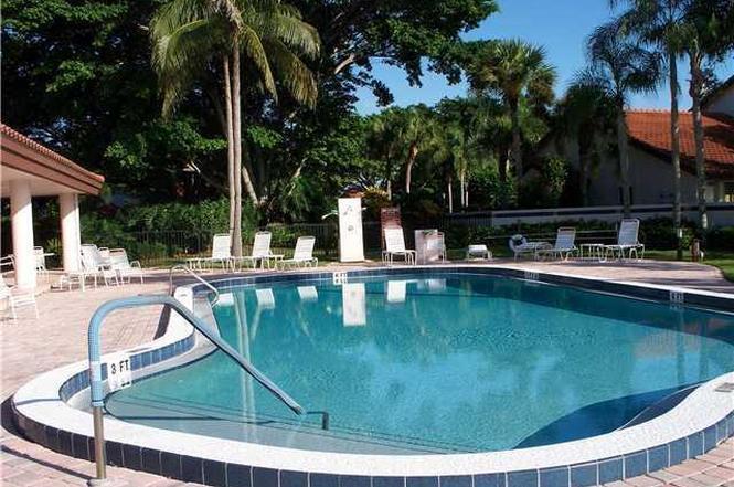 MONTEGO COVE CONDO - Residential