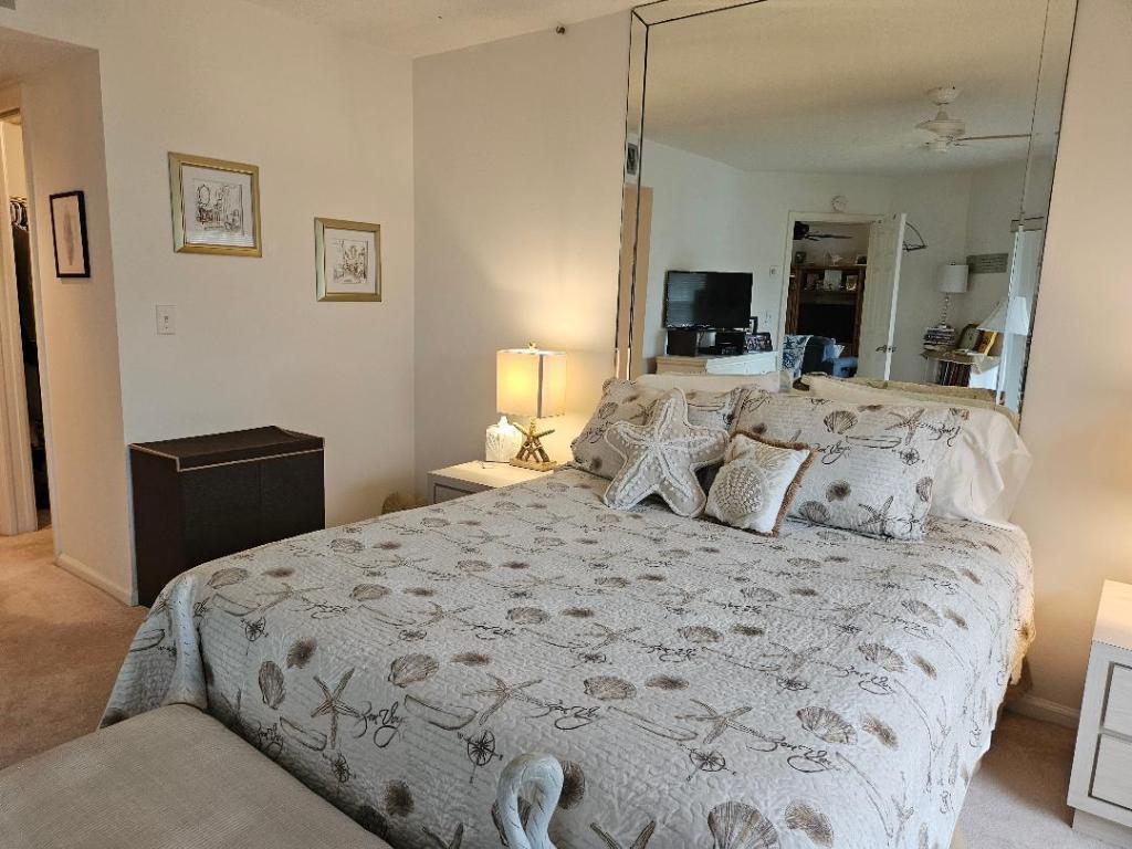 MONTEGO COVE CONDO - Residential