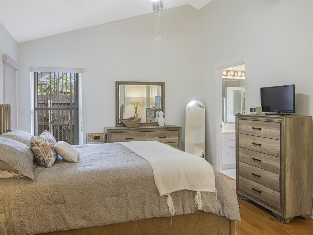 SARATOGA AT ROYAL PALM 1 - Residential