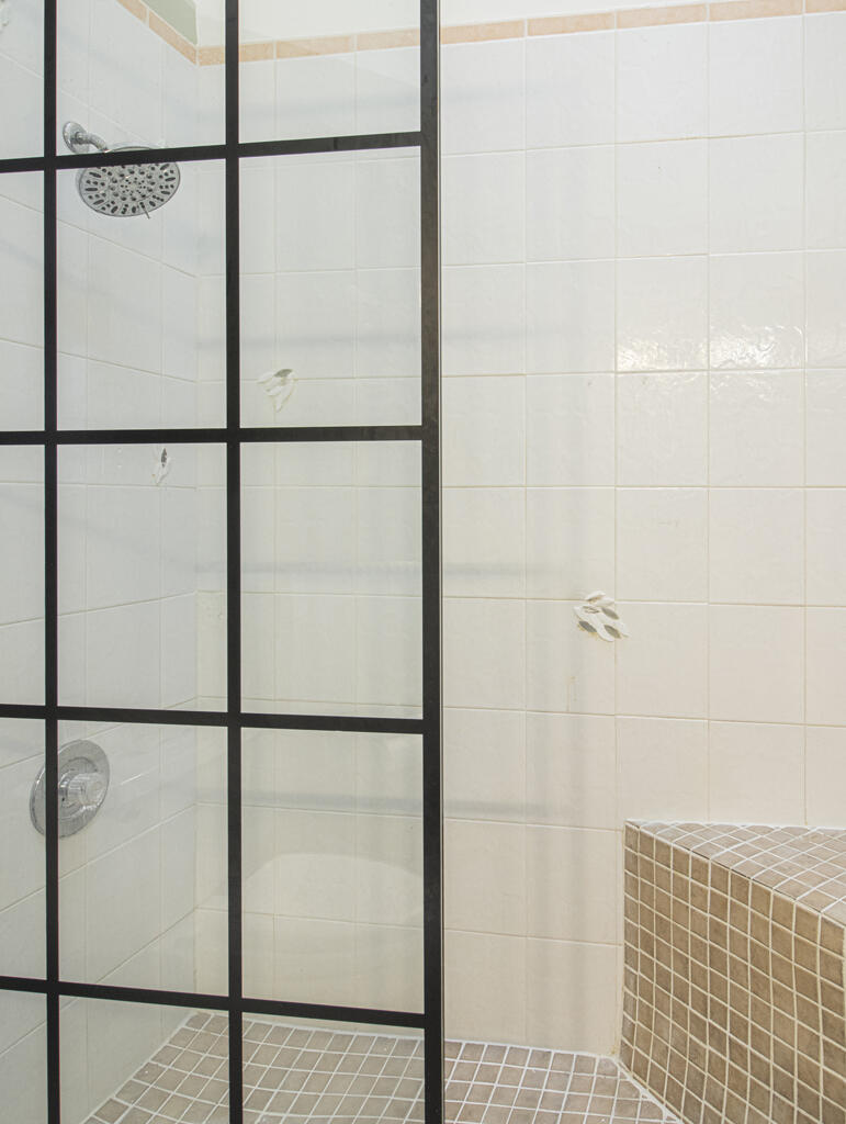 SARATOGA AT ROYAL PALM 1 - Residential