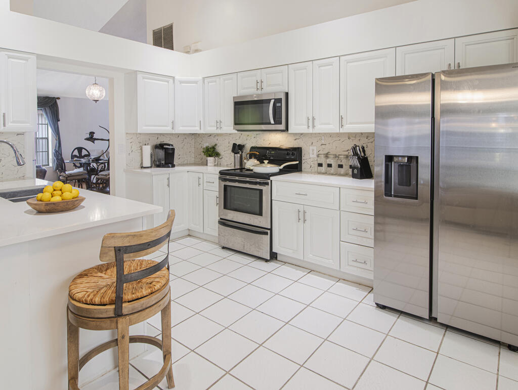 SARATOGA AT ROYAL PALM 1 - Residential