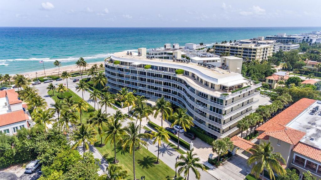 Photo of 100 Royal Palm Way #4-A, Palm Beach, FL 33480 (MLS # R11153659)