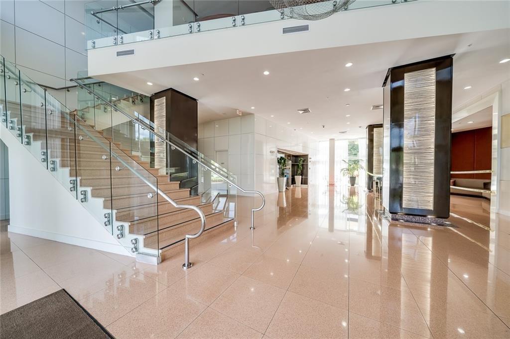 2775 NE 187th St PH11