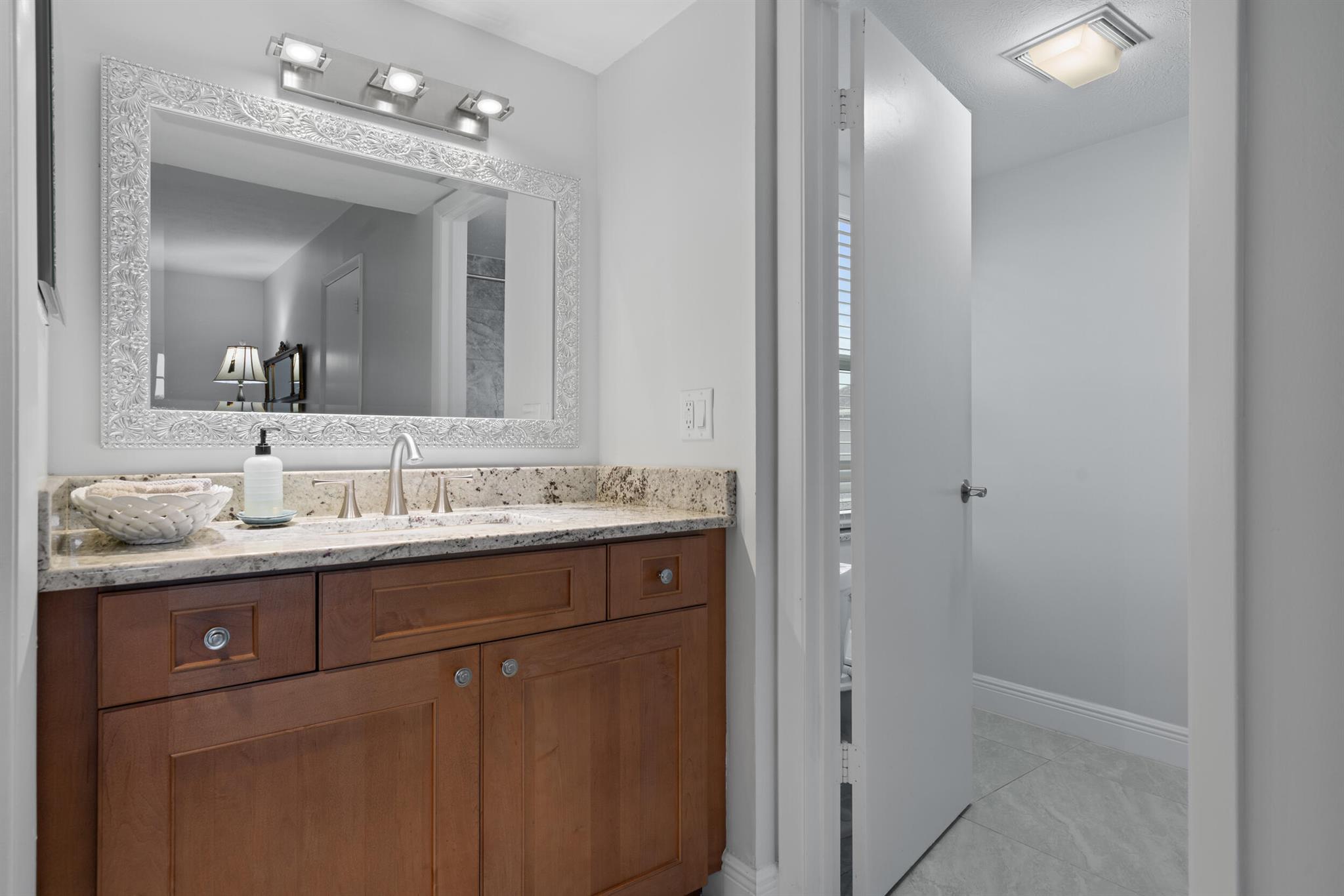 VILLAGE OF STUART CONDO - Residential