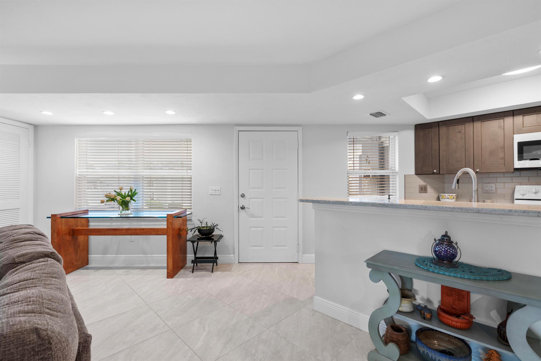 VILLAGE OF STUART CONDO - Residential