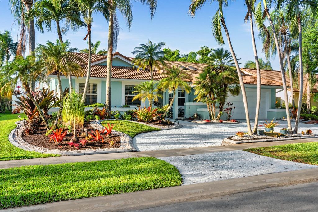 Photo of 9254 NW 18th Street, Plantation, FL 33322 (MLS # B26004825)