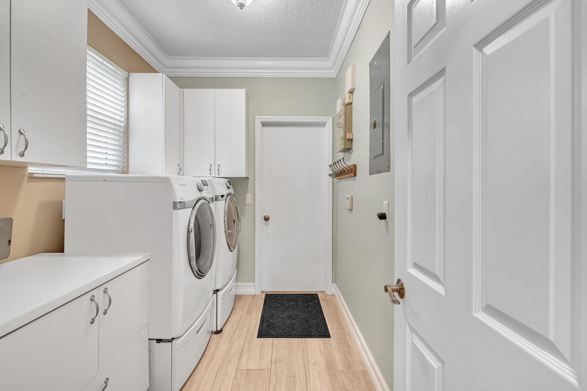 JACARANDA LAKES SECTION ELEVEN - Residential