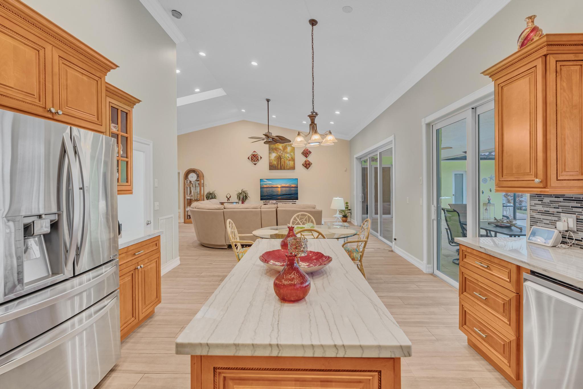 JACARANDA LAKES SECTION ELEVEN - Residential