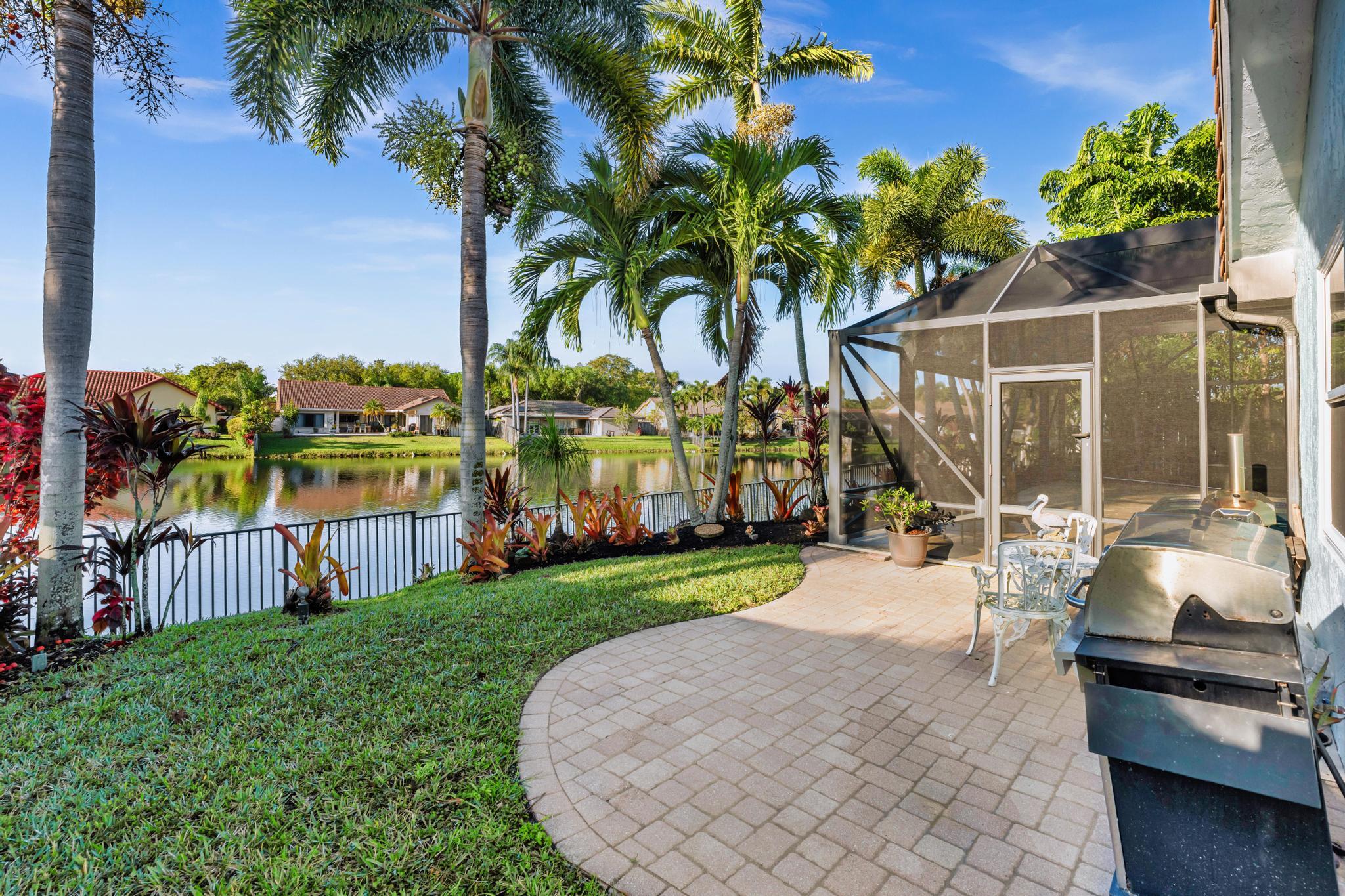 JACARANDA LAKES SECTION ELEVEN - Residential