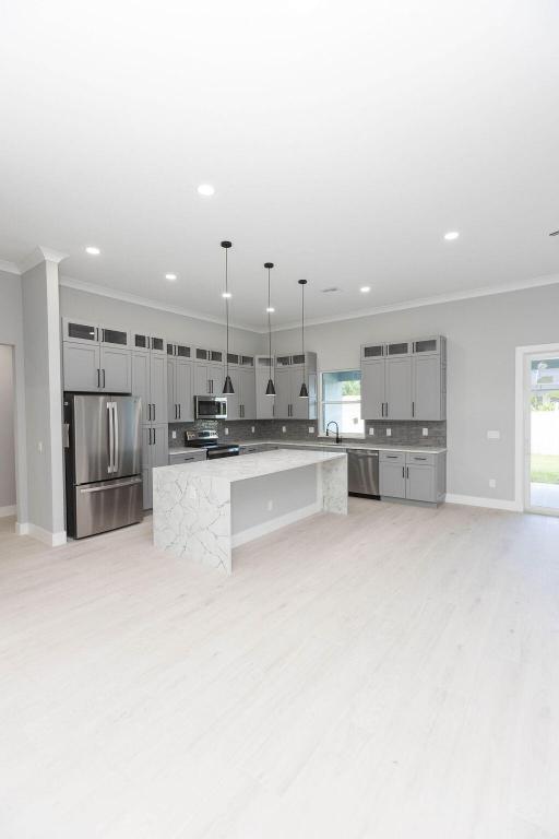 PORT ST LUCIE SECTION 33 - Residential