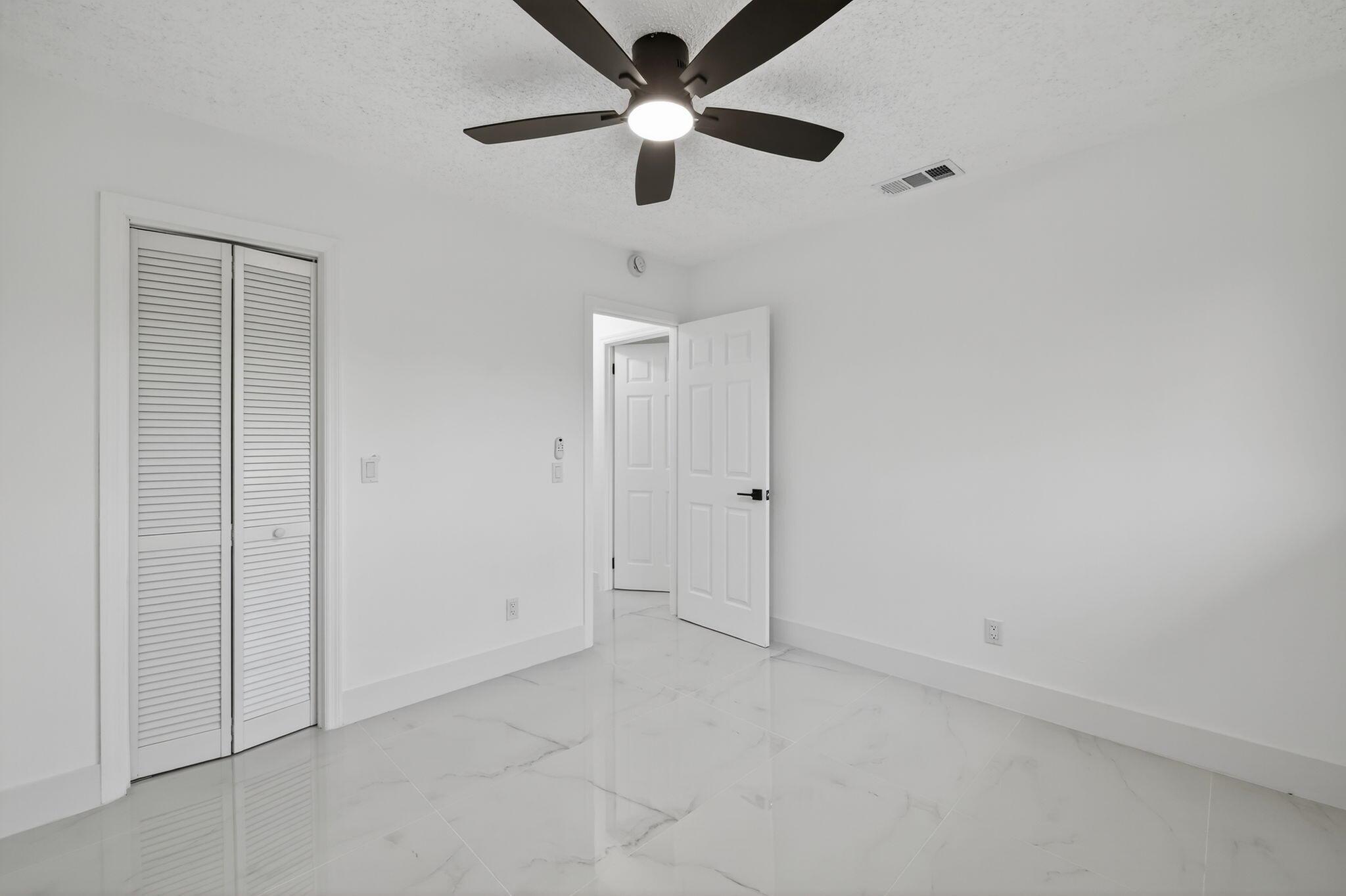 PORT ST LUCIE SECTION 13 - Residential