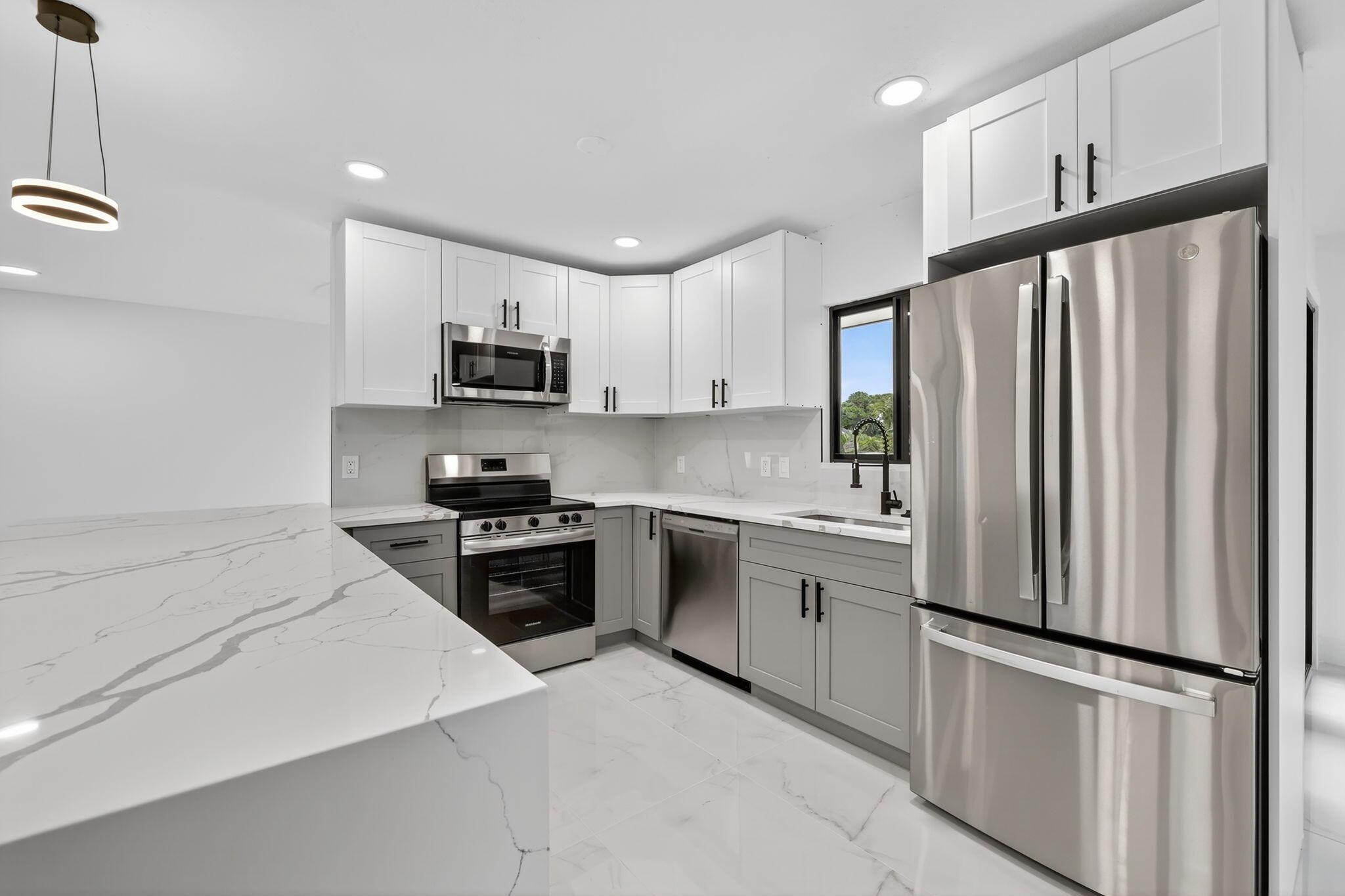 PORT ST LUCIE SECTION 13 - Residential