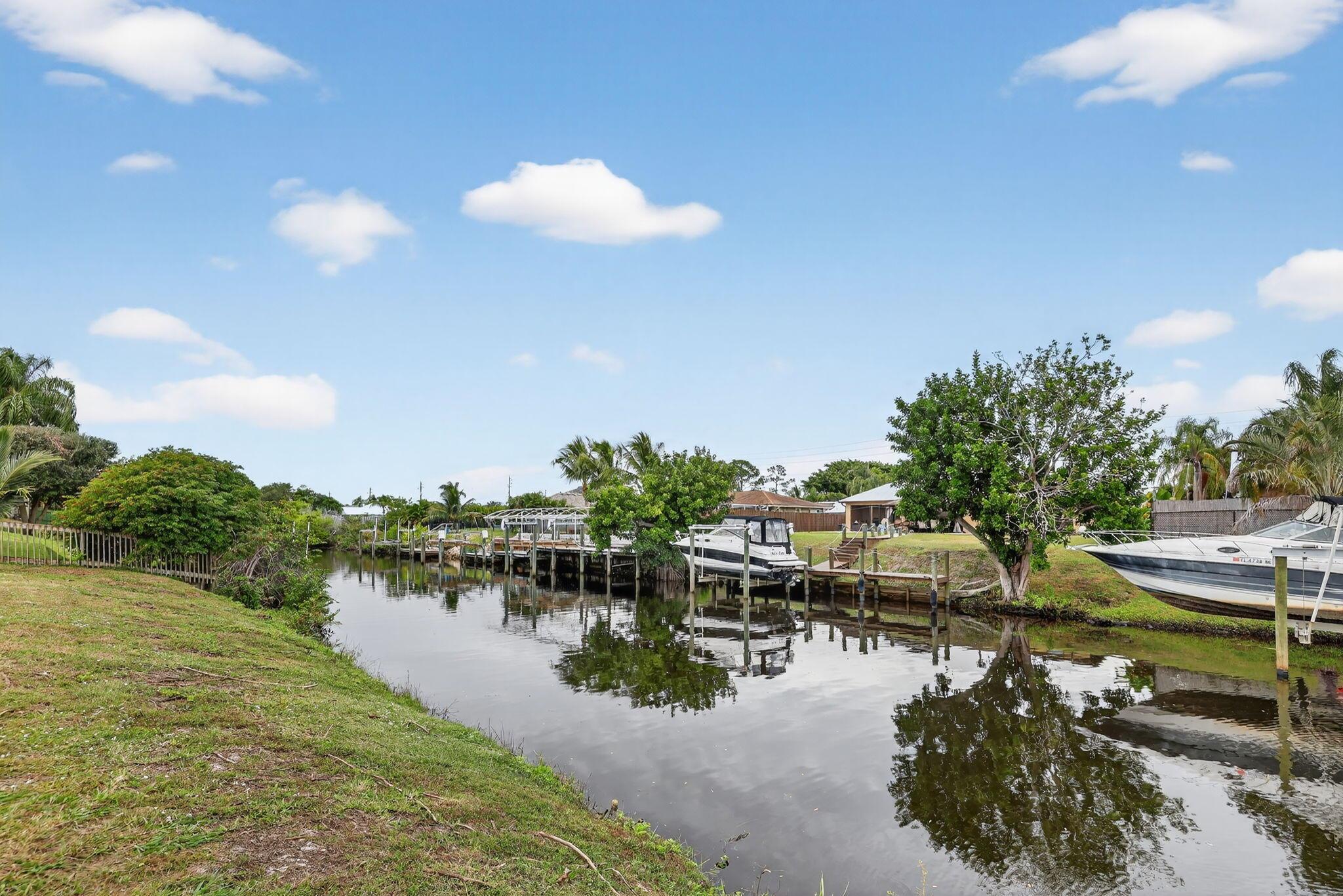 PORT ST LUCIE SECTION 13 - Residential
