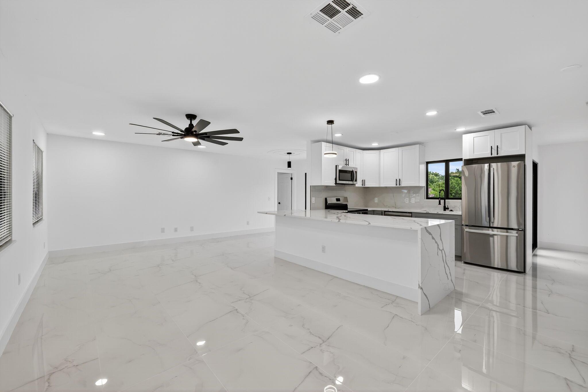 PORT ST LUCIE SECTION 13 - Residential