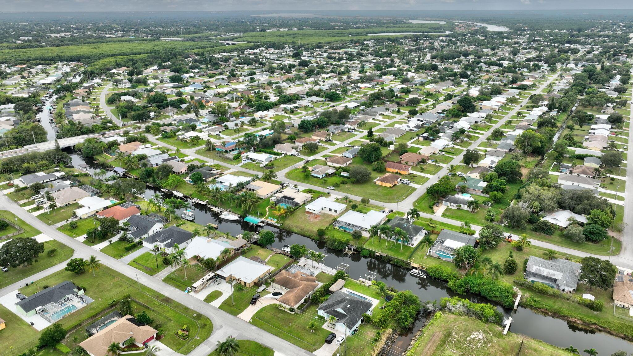 PORT ST LUCIE SECTION 13 - Residential
