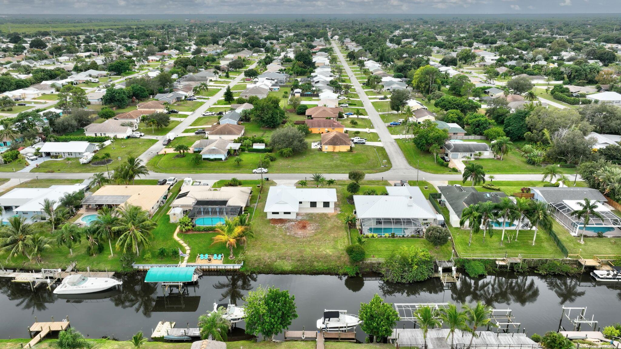 PORT ST LUCIE SECTION 13 - Residential