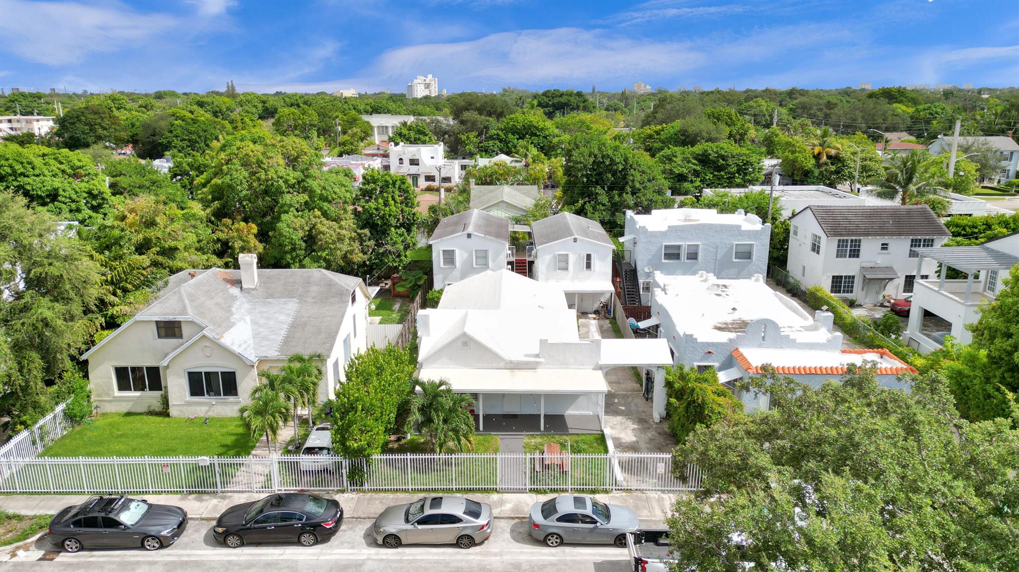 127 NW 47th Terrace