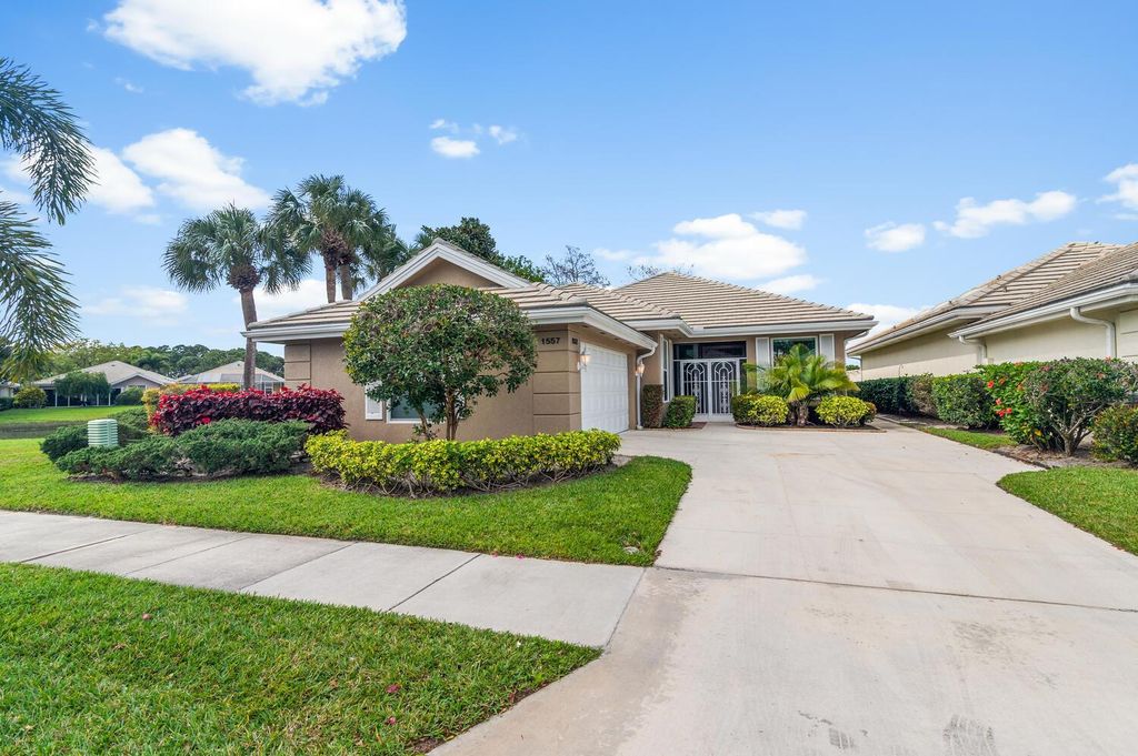 Photo of 1557 NW Amherst Drive, Port Saint Lucie, FL 34986 (MLS # R10968409)