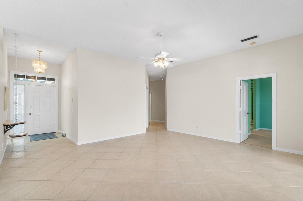 Photo of 1557 NW Amherst Drive, Port Saint Lucie, FL 34986 (MLS # R10968409)
