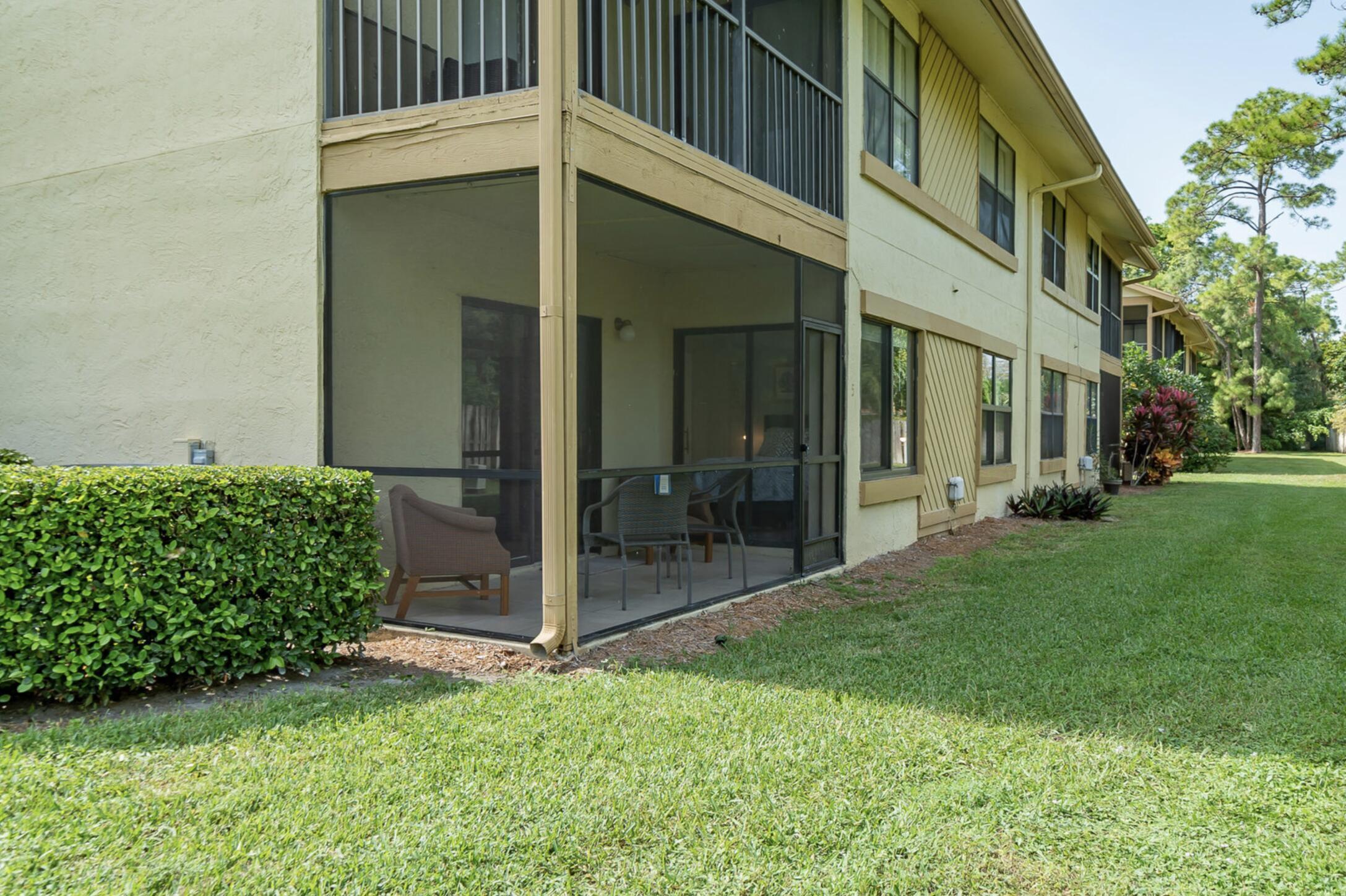 SHEFFIELD WOODS AT WELLINGTON CONDO - Residential Lease