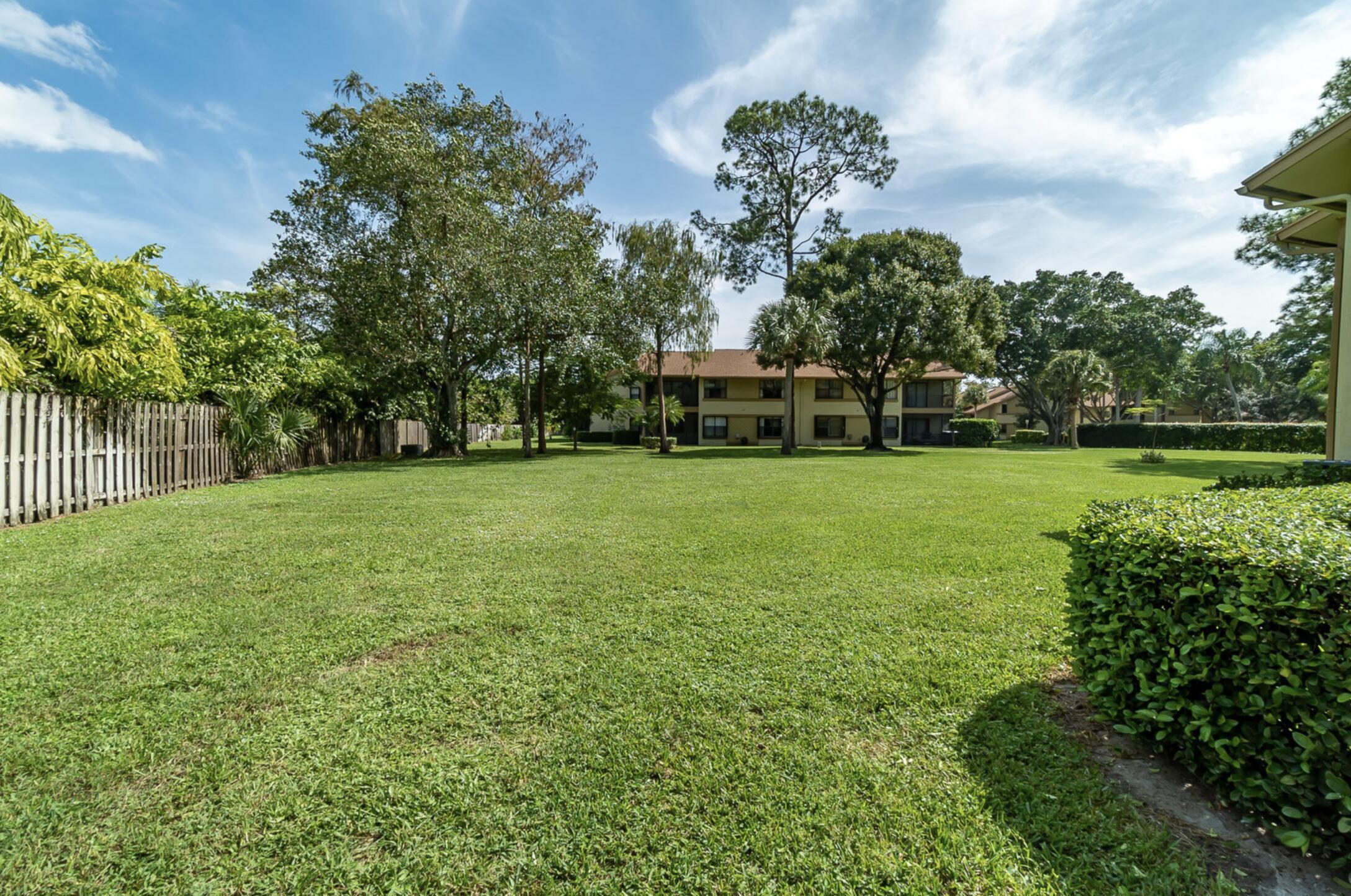 SHEFFIELD WOODS AT WELLINGTON CONDO - Residential Lease
