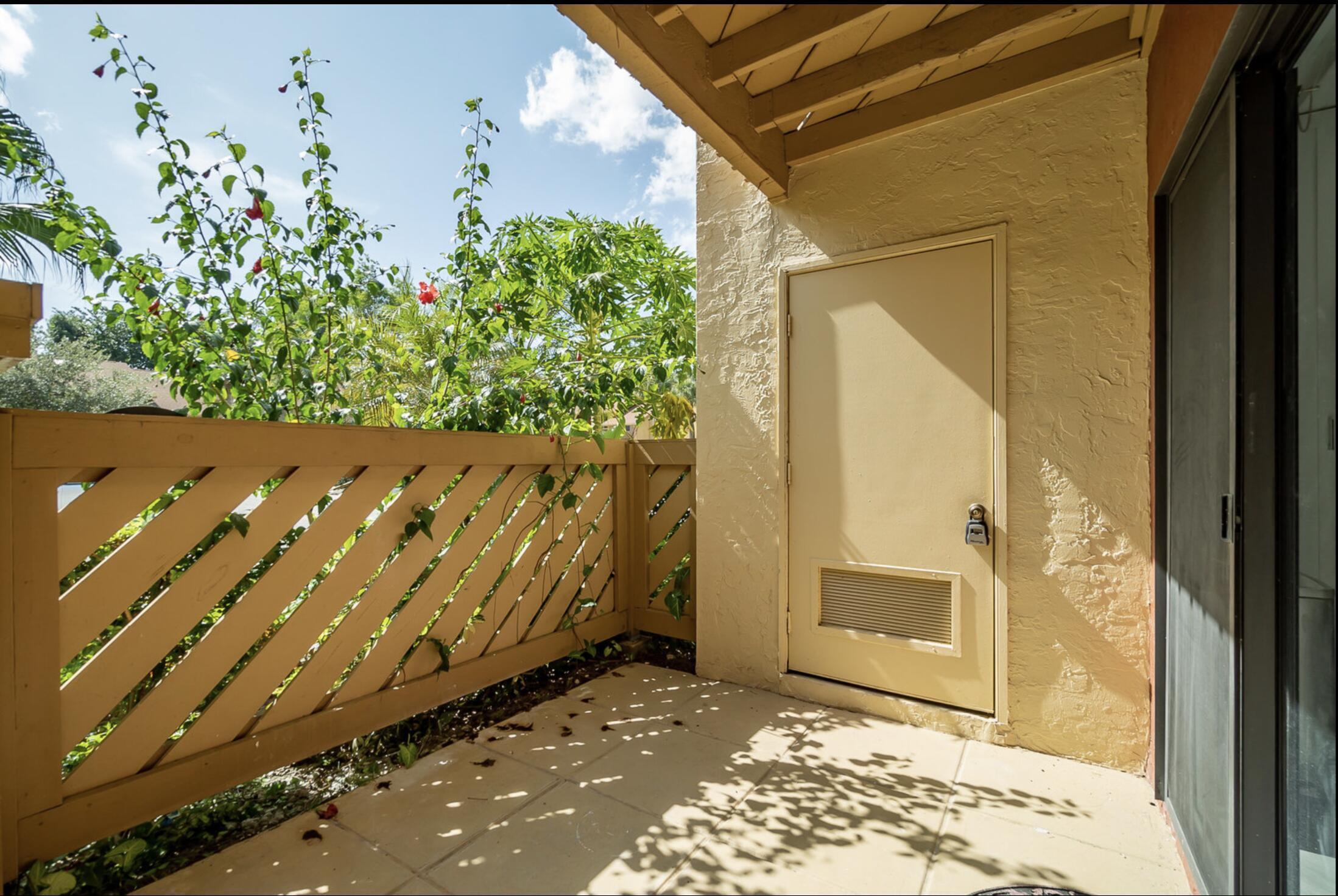 SHEFFIELD WOODS AT WELLINGTON CONDO - Residential Lease