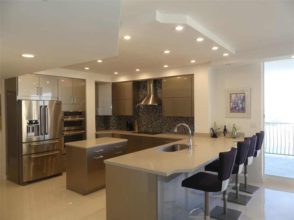 100 S Birch Road 2502C