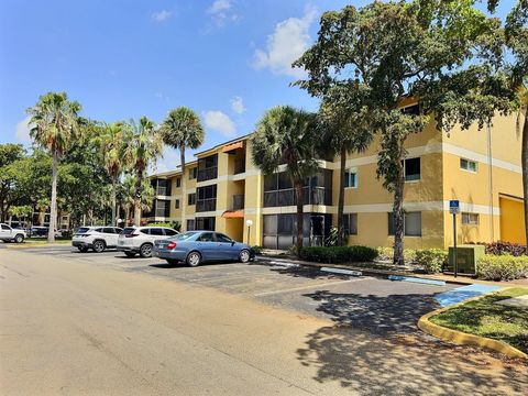 Tiny photo for 3017 N Oakland Forest Drive #308, Oakland Park, FL 33309 (MLS # B26042856)