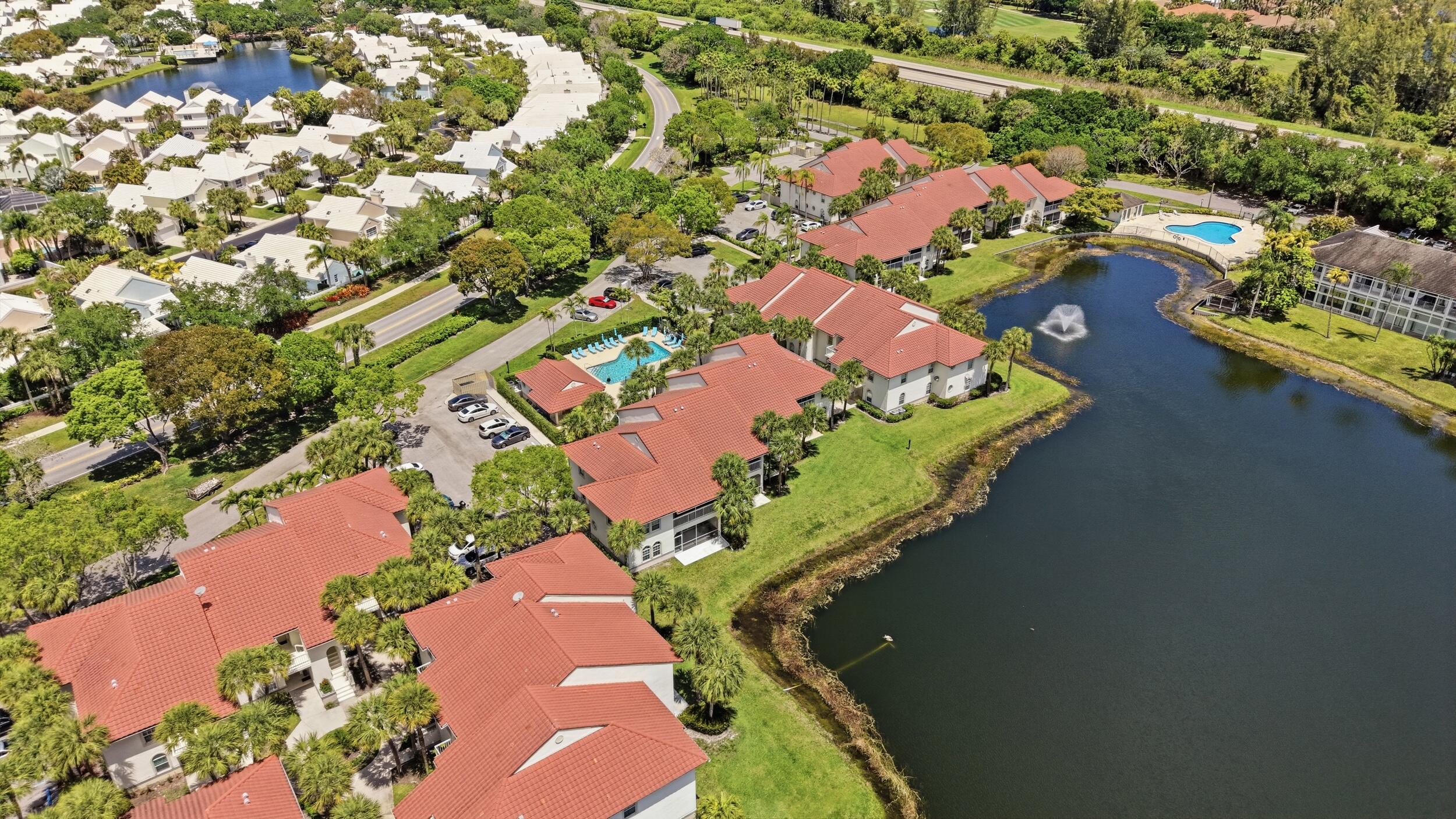 MEADOWBROOK AT PGA CONDO - Residential