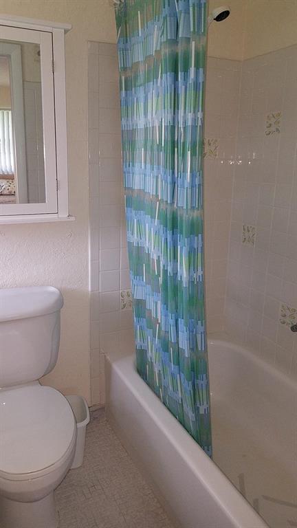 COUNTRY MANORS CONDO - Residential