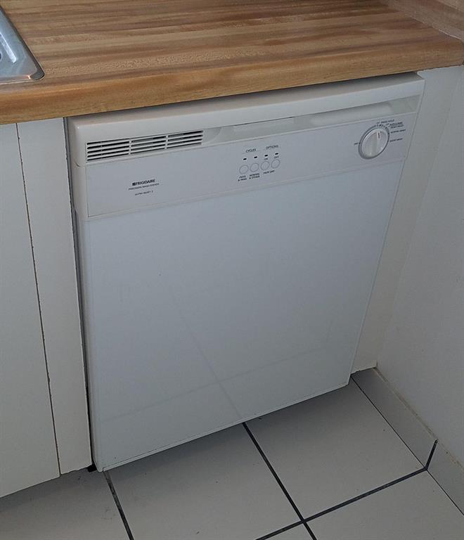 COUNTRY MANORS CONDO - Residential