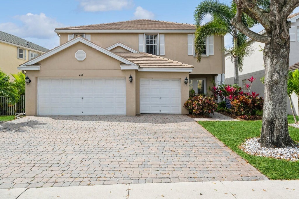 Photo of 268 Kensington Way, Royal Palm Beach, FL 33414 (MLS # R10954379)