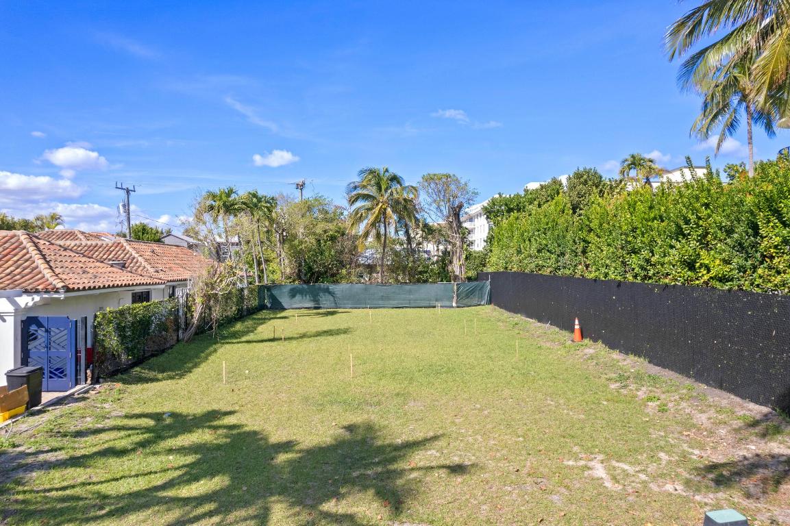 ROYAL PARK ADD TO P B IN - Land