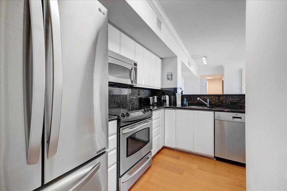 Cityplace Tower Condo - Residential Lease