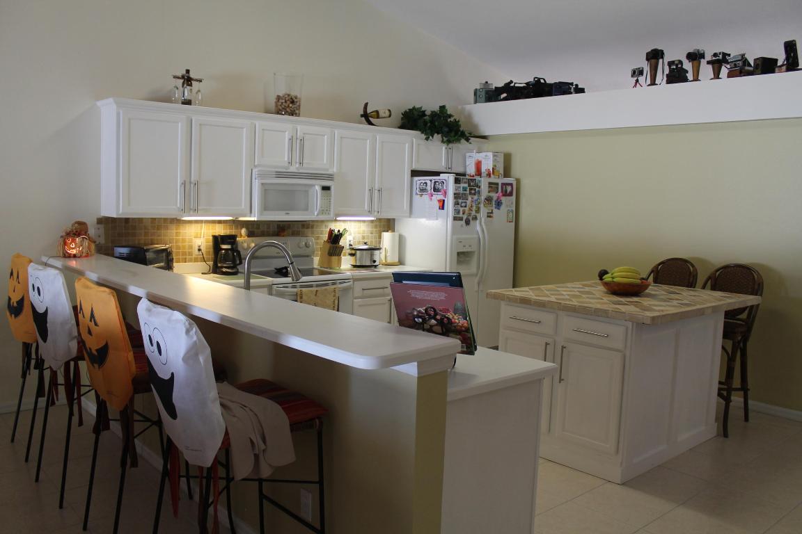 PORT ST LUCIE SECTION 8 - Residential Lease