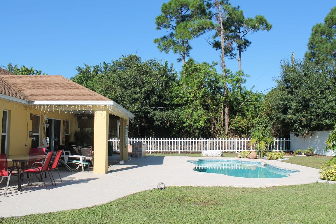 PORT ST LUCIE SECTION 8 - Residential Lease