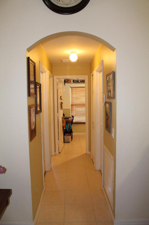 PORT ST LUCIE SECTION 8 - Residential Lease