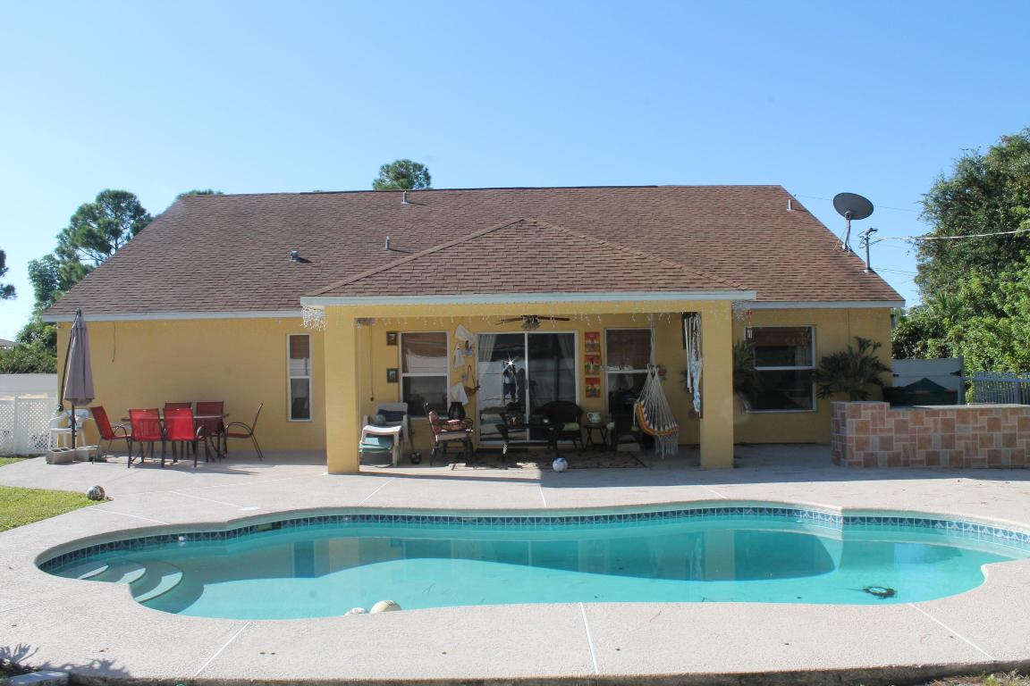 PORT ST LUCIE SECTION 8 - Residential Lease