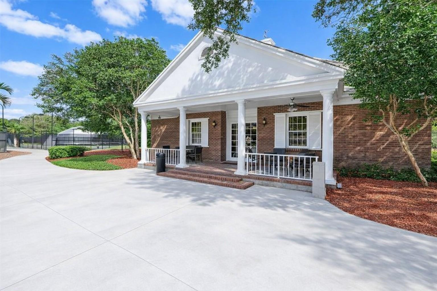 EAGLE TRACE ESTATES - Residential