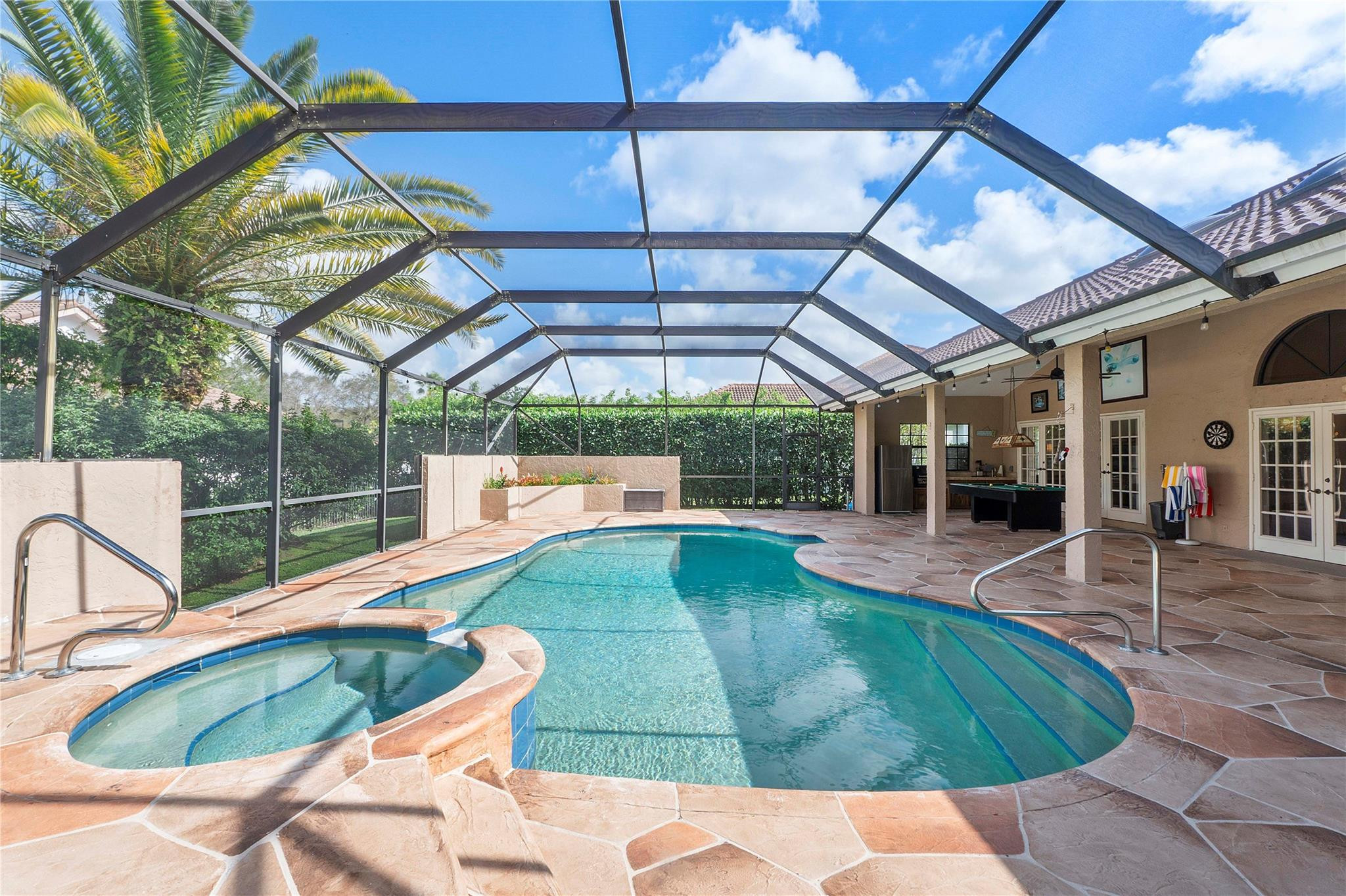 EAGLE TRACE ESTATES - Residential