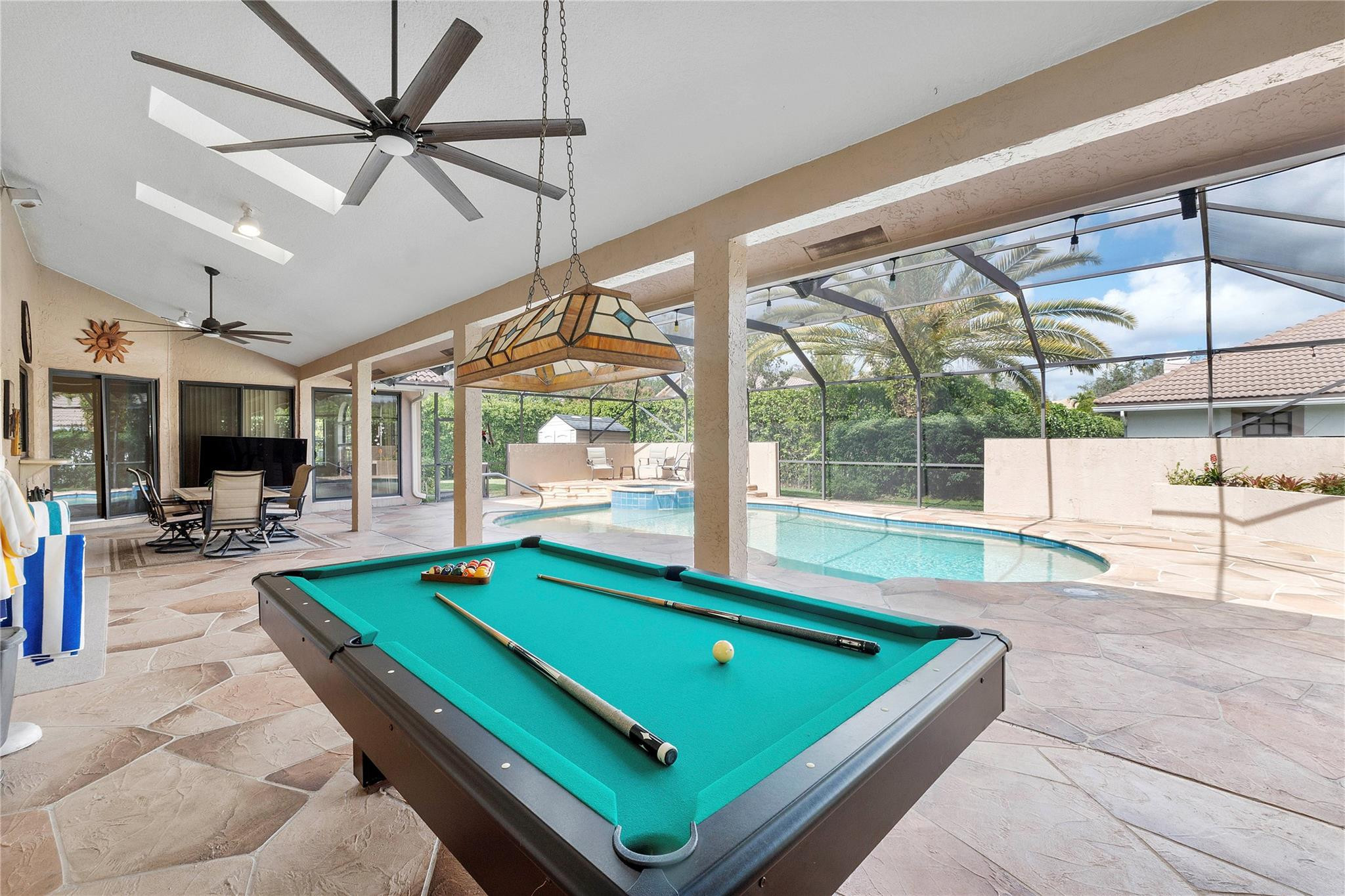 EAGLE TRACE ESTATES - Residential