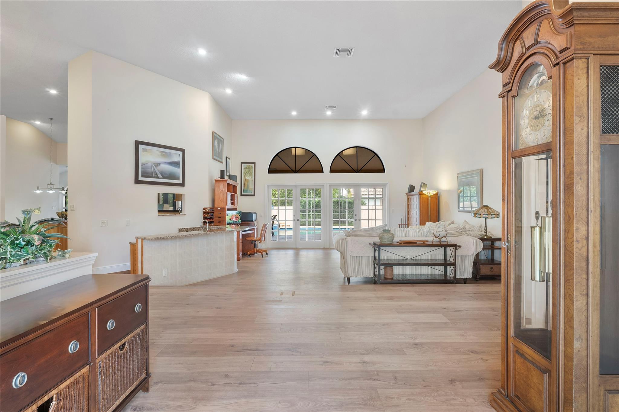 EAGLE TRACE ESTATES - Residential