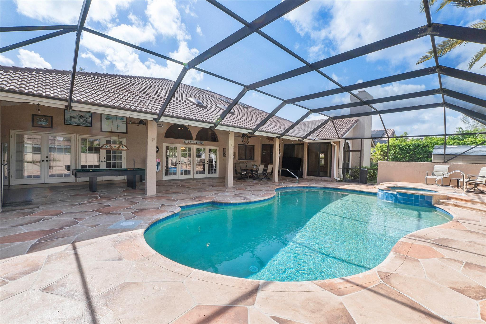 EAGLE TRACE ESTATES - Residential