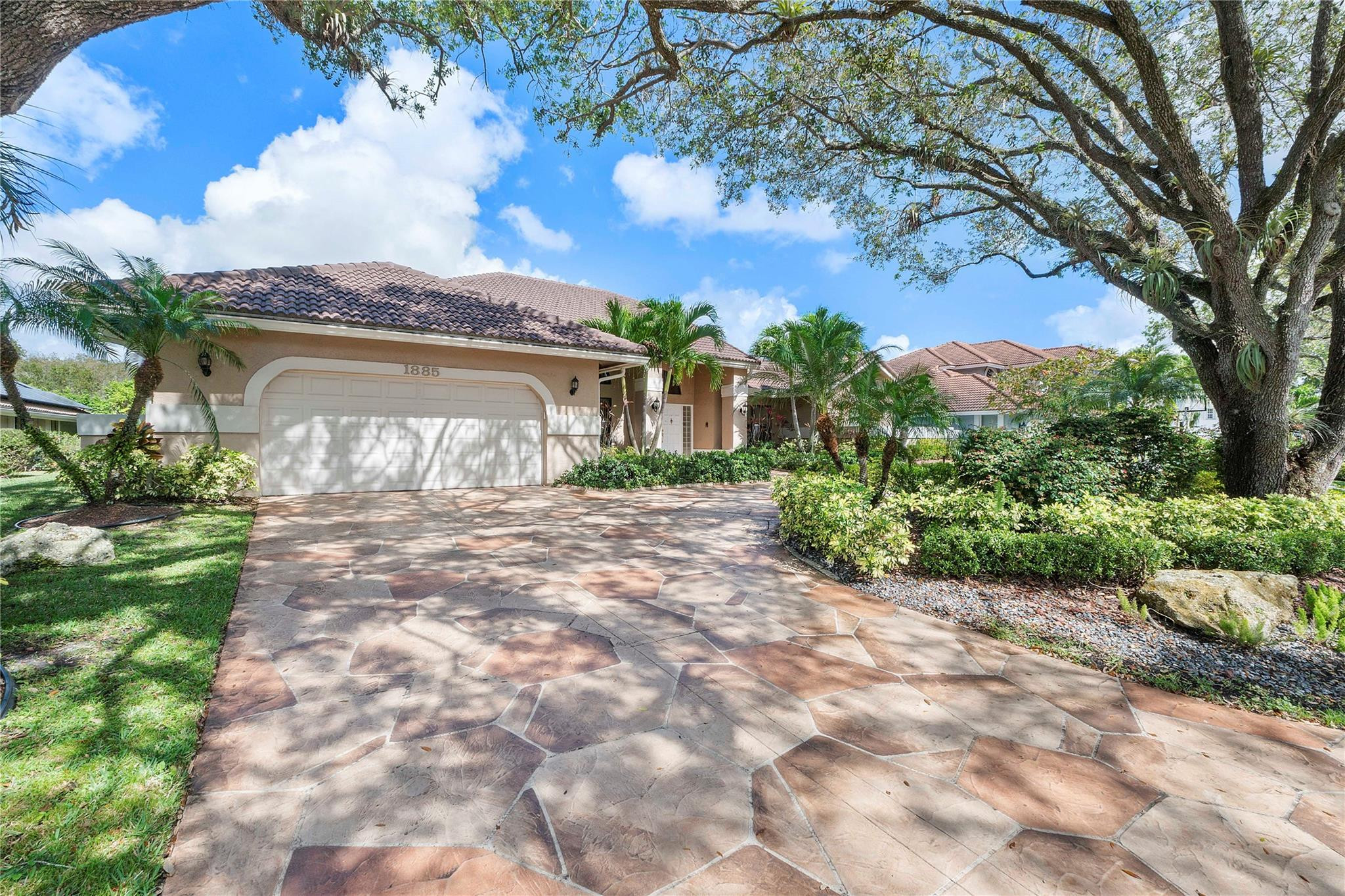 EAGLE TRACE ESTATES - Residential