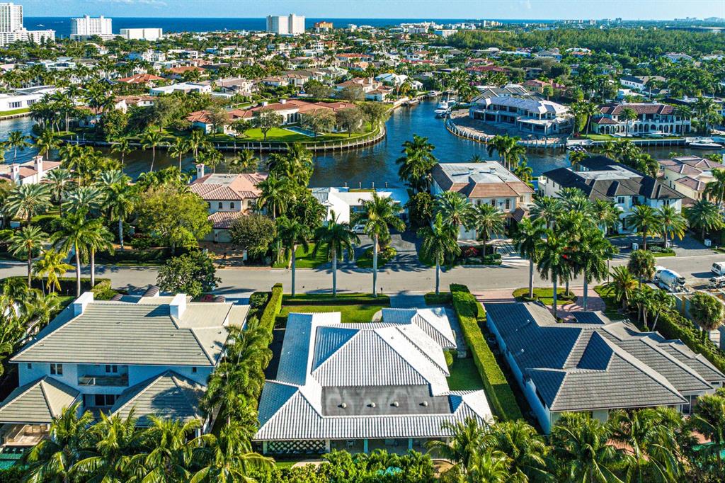 ROYAL PALM YACHT & COUNTRY CLUB - Residential