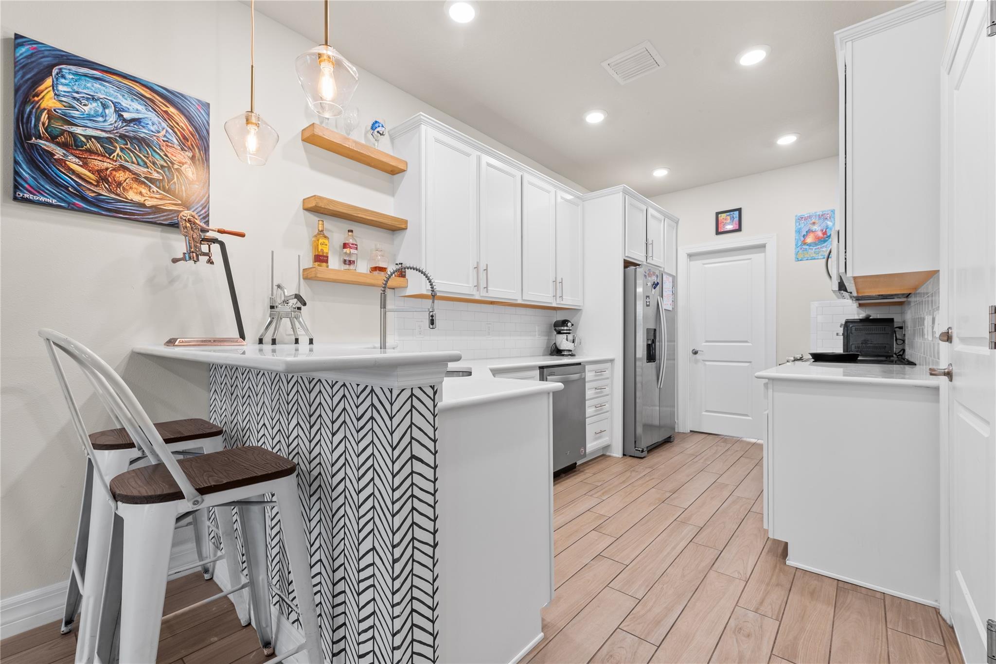 1030 Eucalyptus Dr 2