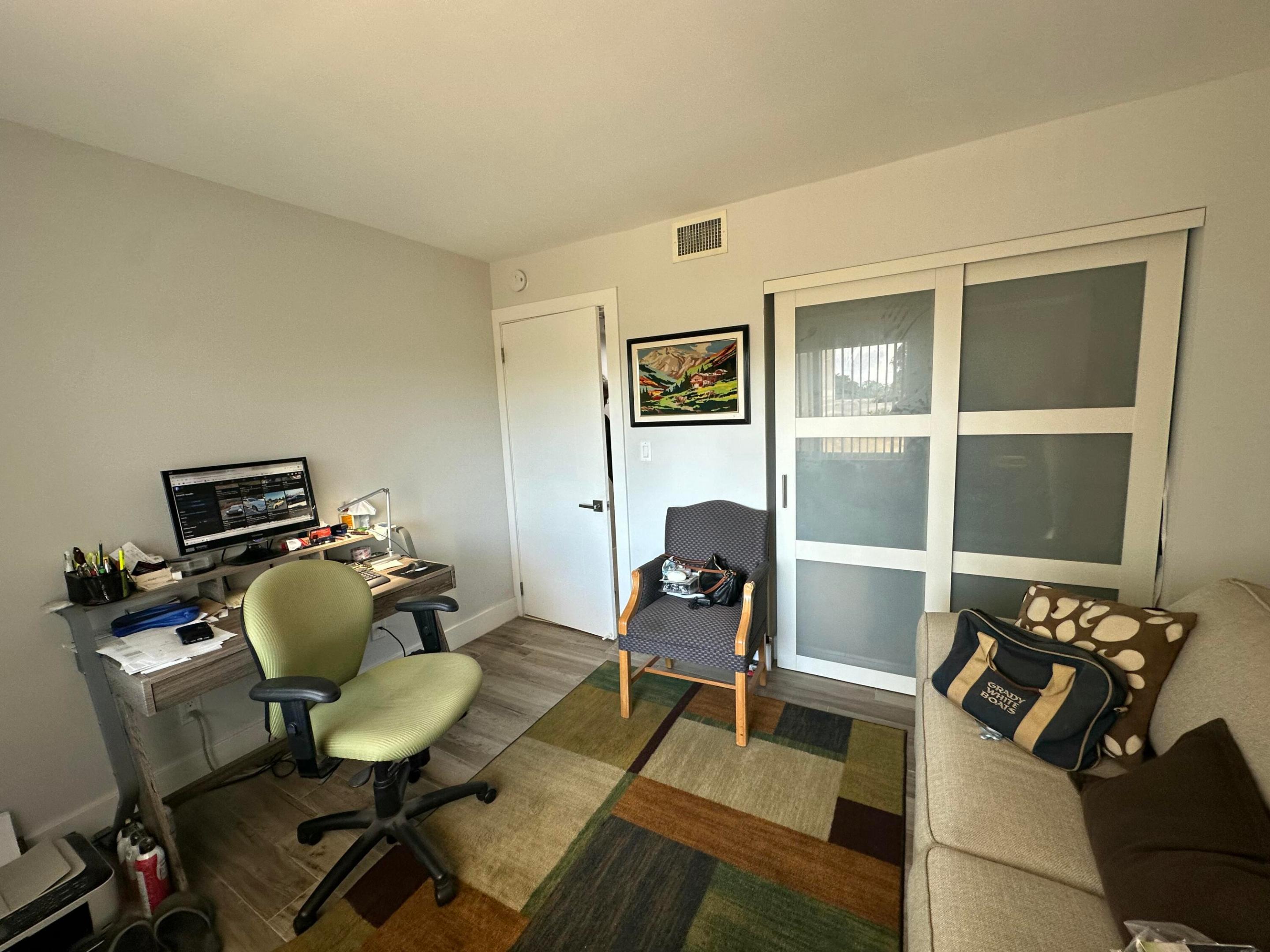 BARRINGTON AT POINCIANA CONDO - Residential