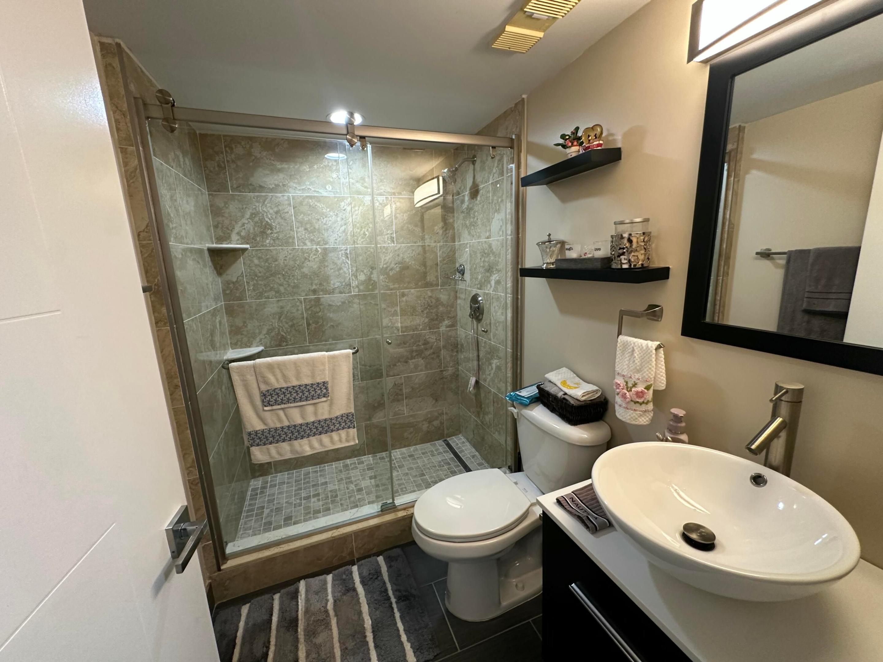 BARRINGTON AT POINCIANA CONDO - Residential