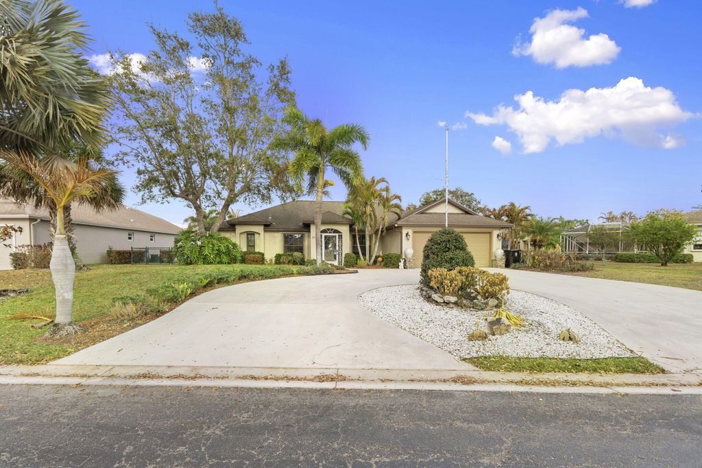 Photo of 321 SW Panther Trace Trace SW, Port Saint Lucie, FL 34953 (MLS # R11166497)
